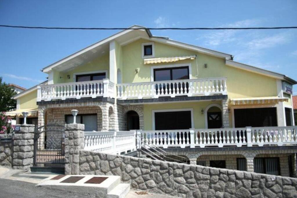Apartman Nikola Salatić Εξωτερικό φωτογραφία