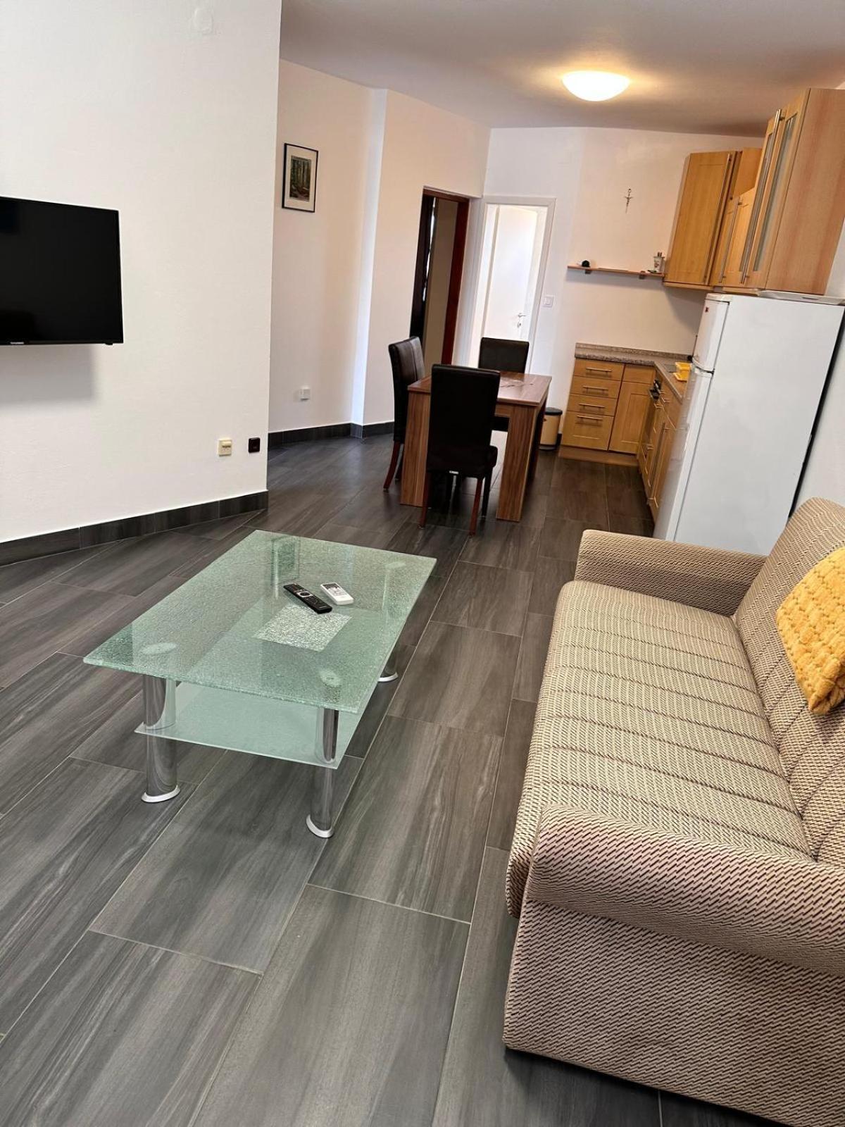 Apartman Nikola Salatić Εξωτερικό φωτογραφία